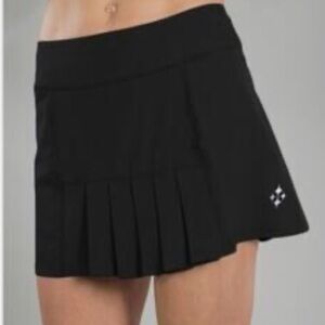 JoFit Womens Essential Dash Pleated Tennis Skort Skirt Golf Pickleball Black New